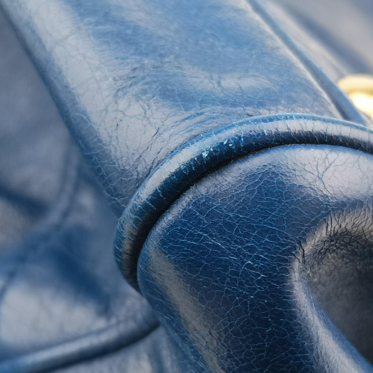 Pre-owned Miu Miu Vitello Shine Shopping Blue Leather  shoulderbag | stylenewstar