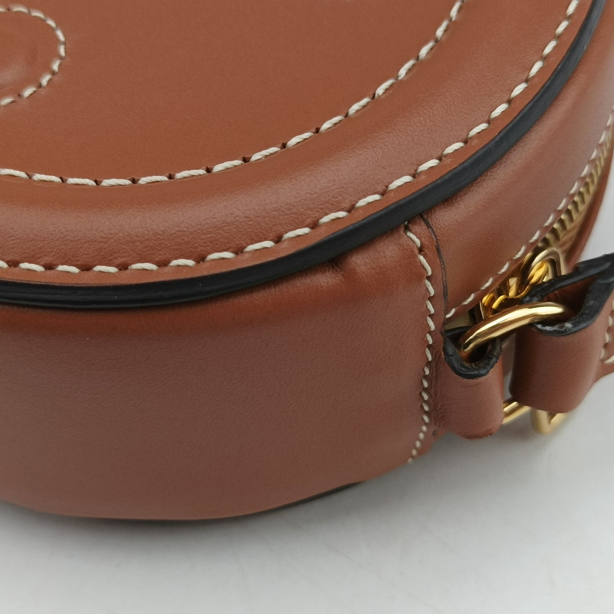 Vintage Celine Oval Purse Cuir Triomphe Brown Leather  shoulderbag | stylenewstar