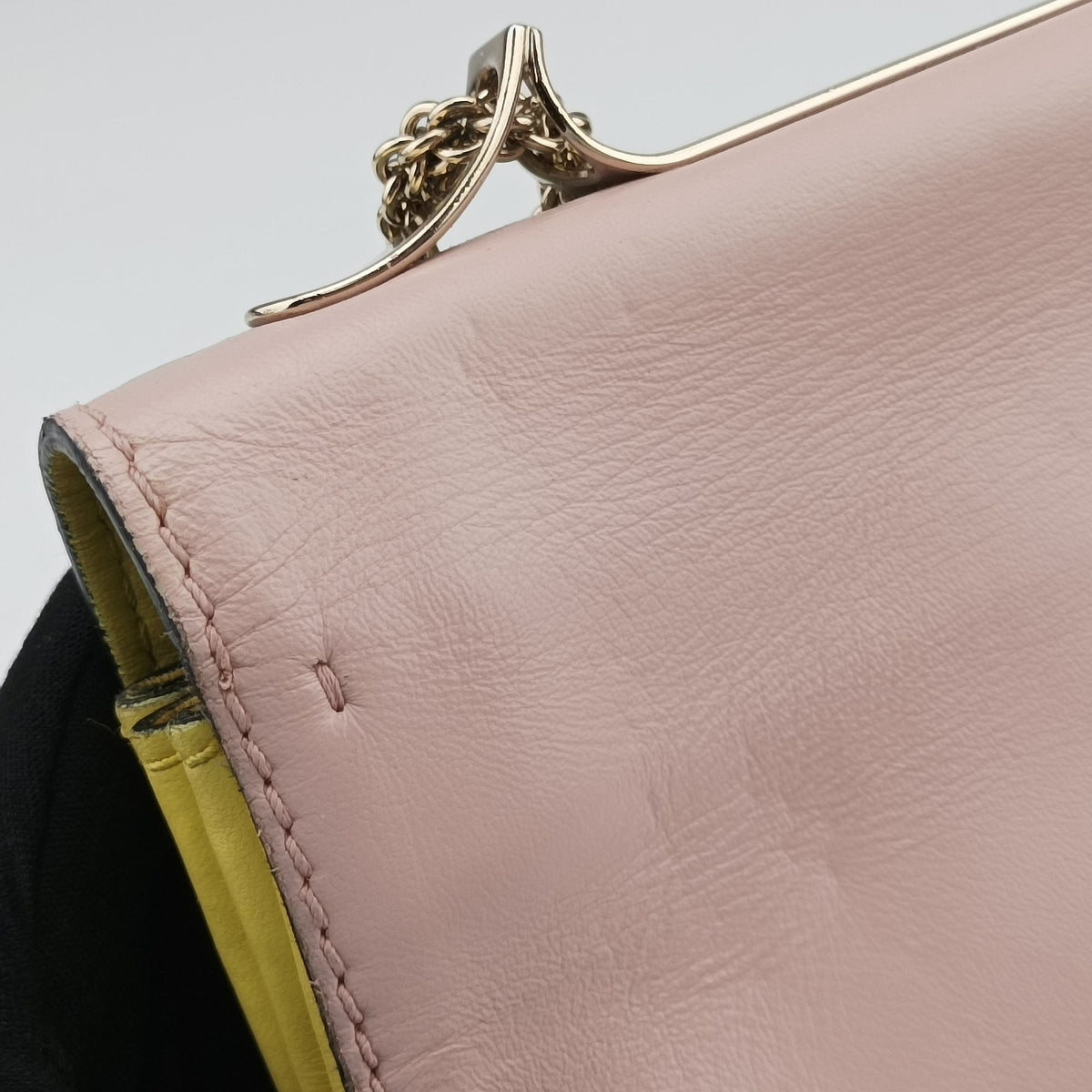 Pre-owned Valentino Va va voom Green Leather  shoulderbag | stylenewstar
