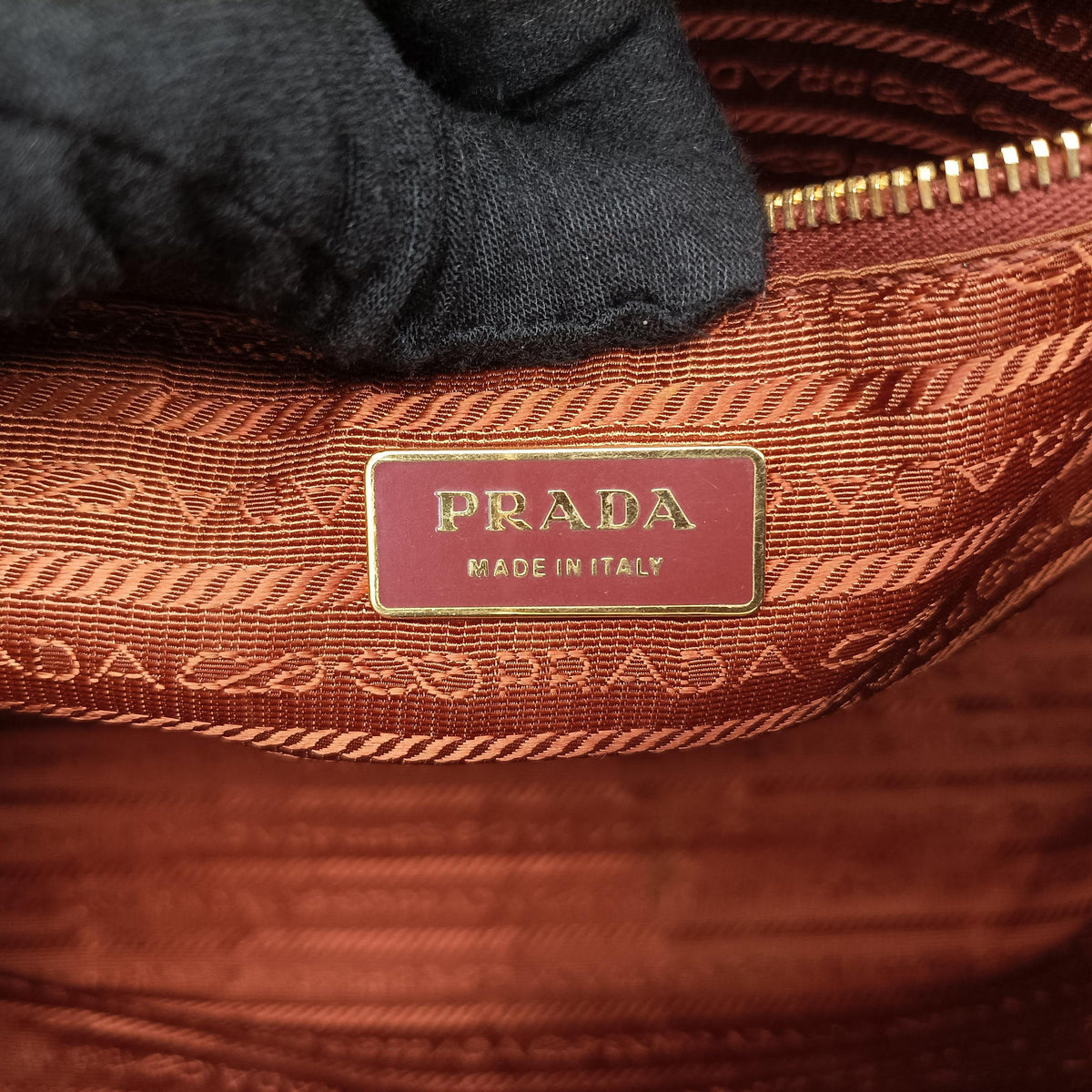 Pre-owned Prada Galleria Orange Saffiano leather  handbag | stylenewstar