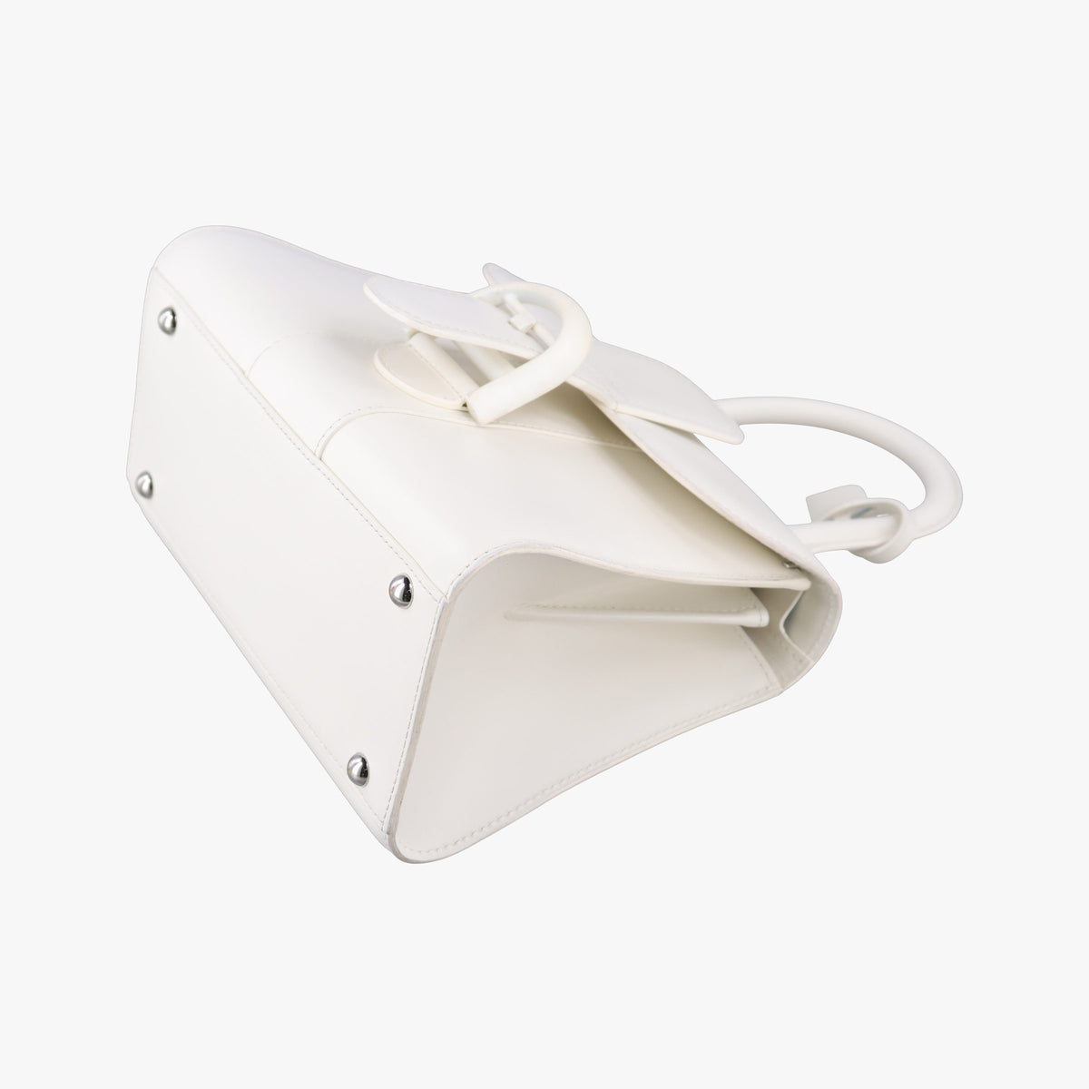 Vintage Delvaux Brillant White Leather  handbag | stylenewstar