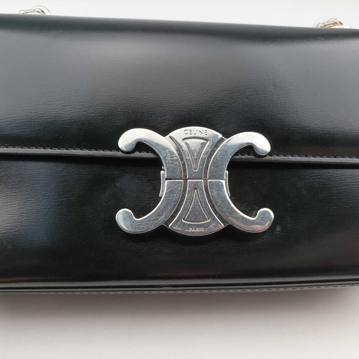 Pre-owned Celine Claude Triomphe Chain Black Leather  shoulderbag | stylenewstar