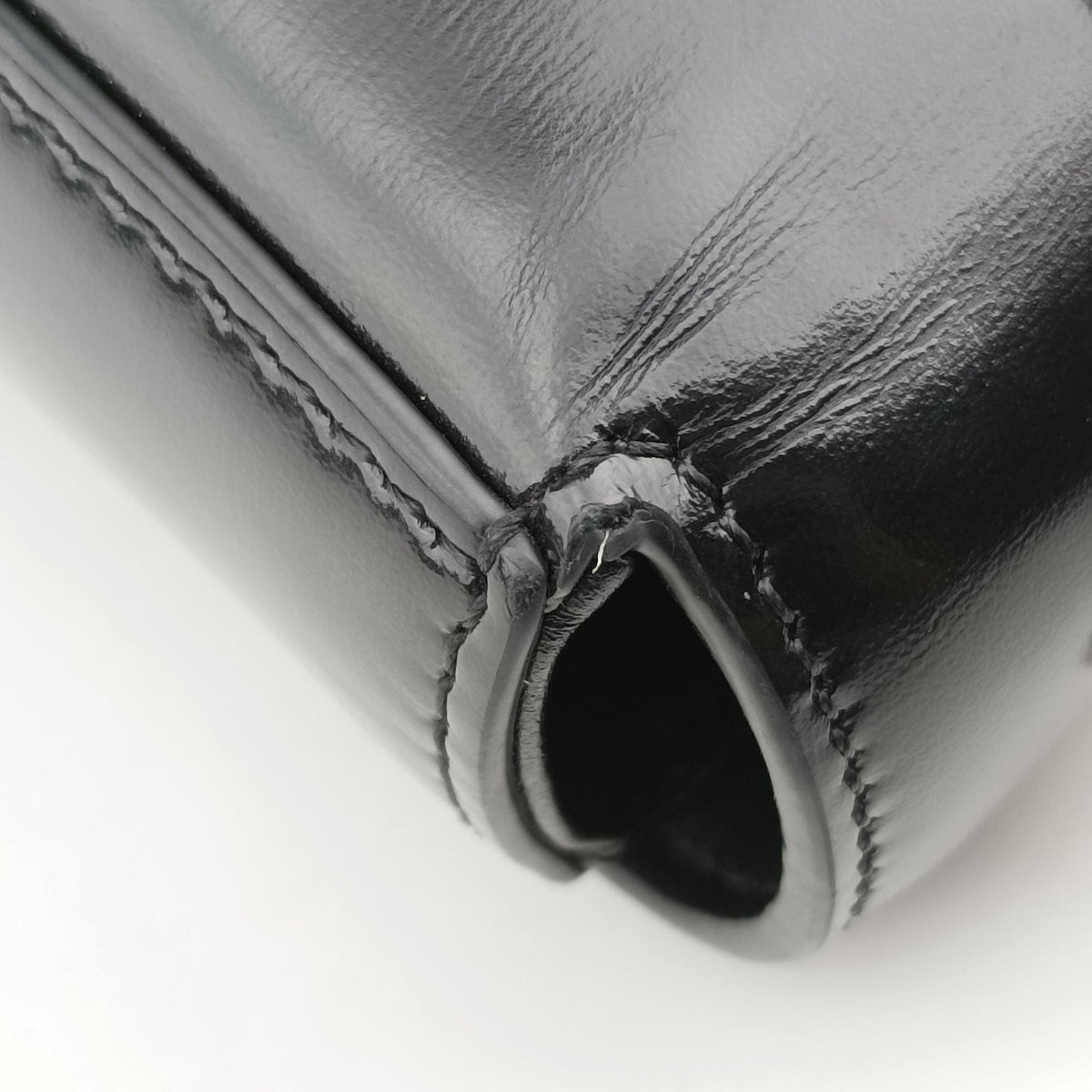 Pre-owned Celine Claude Triomphe Chain Black Leather  shoulderbag | stylenewstar