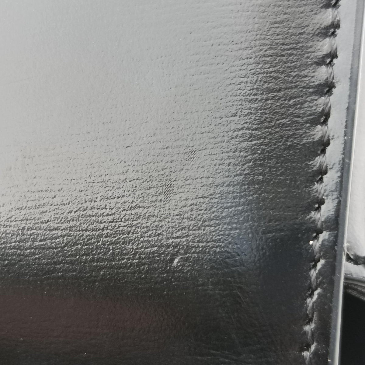 Pre-owned Celine Claude Triomphe Chain Black Leather  shoulderbag | stylenewstar