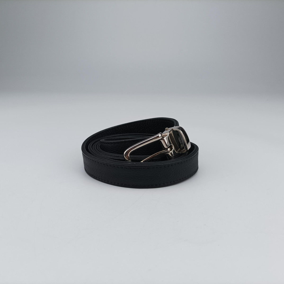 Pre-owned Chanel Matelasse 2.55 Black pebbled U48753 bum bag/waist bag | stylenewstar