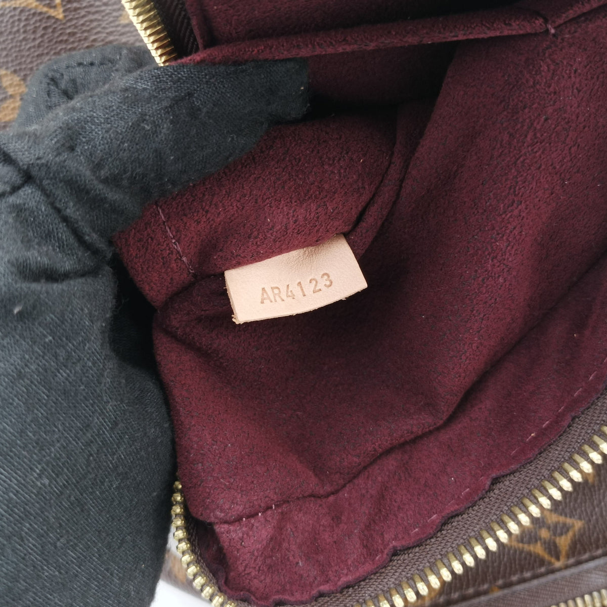 Pre-owned Louis Vuitton Marais MM brown×beige Monogram Canvas M41070 handbag | stylenewstar