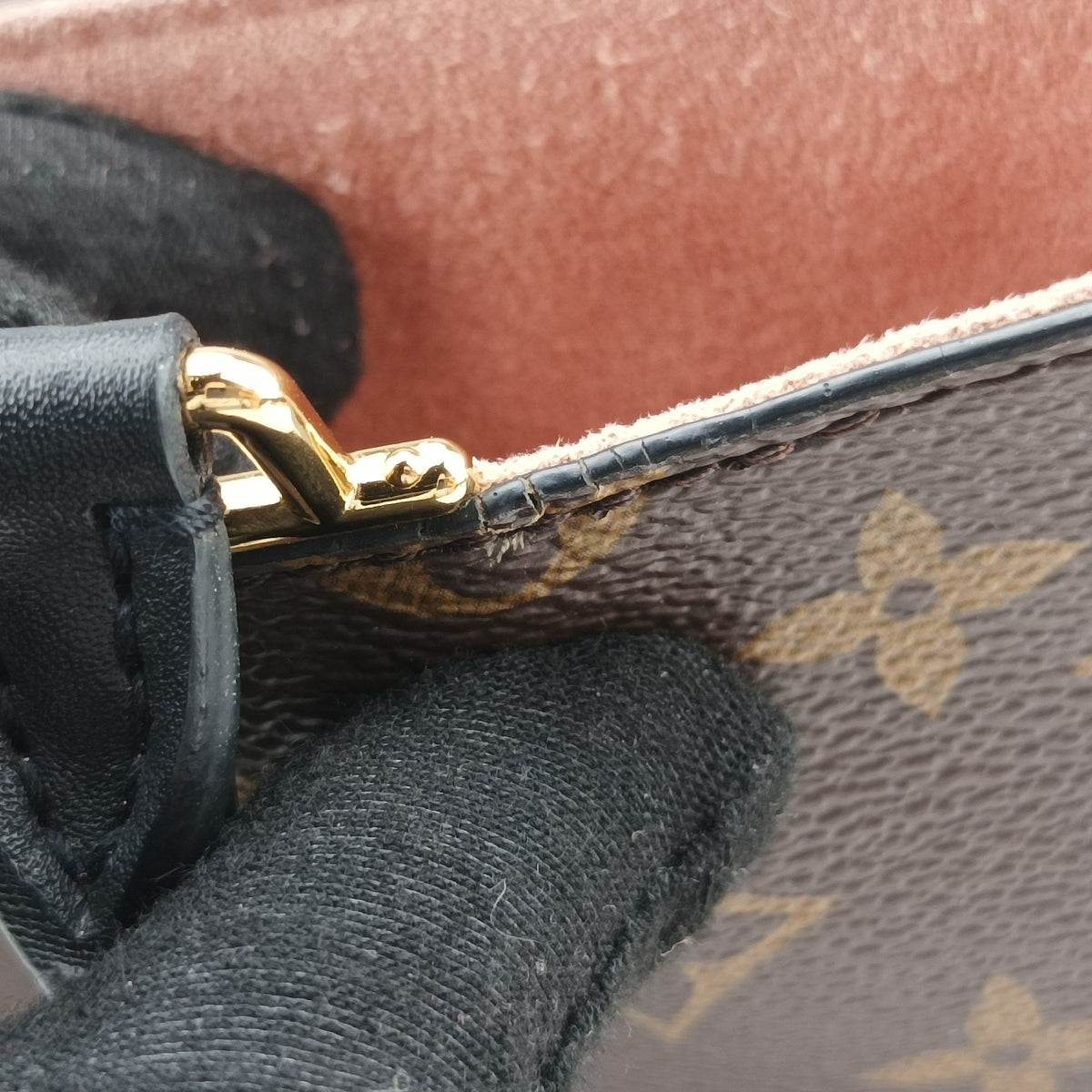Vintage Louis Vuitton Mille feuille Beige x Brown Monogram canvas x leather M44255 shoulderbag | stylenewstar