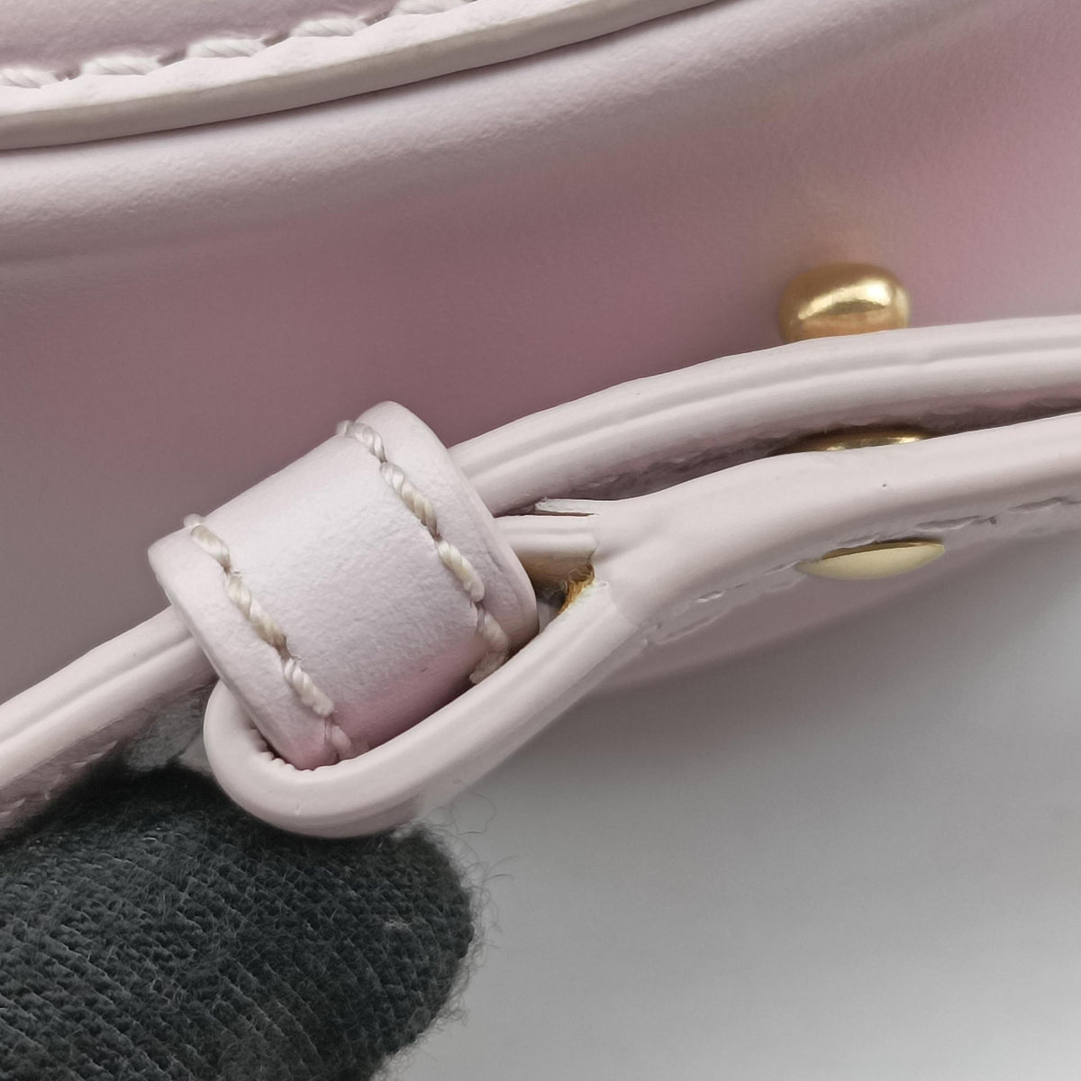 Vintage Celine Oval Purse Cuir Triomphe Pink Leather  shoulderbag | stylenewstar