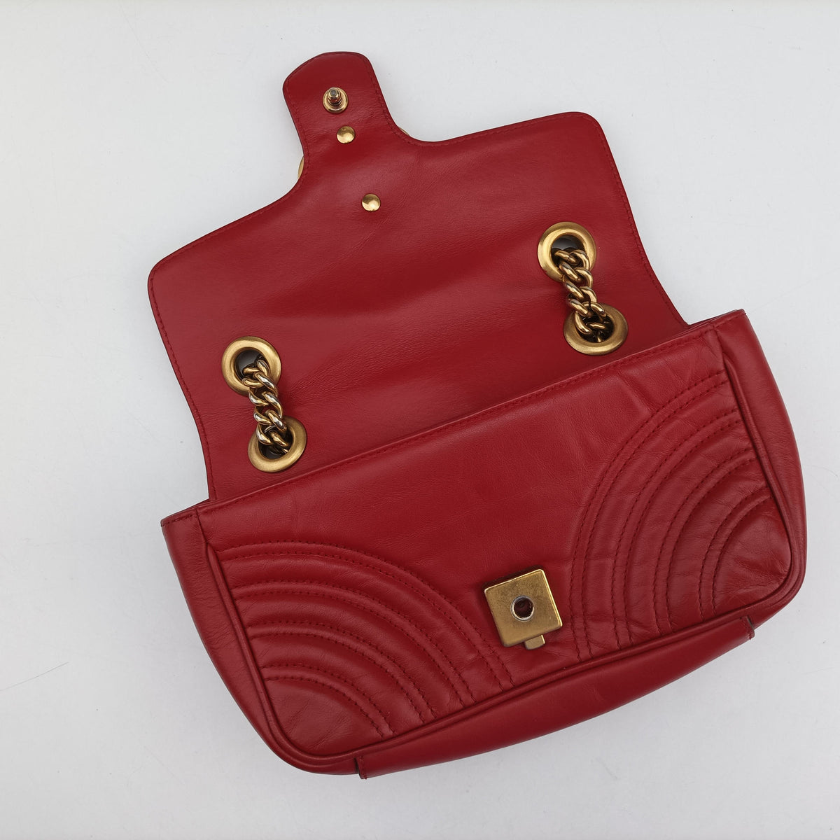Pre-owned Gucci GG Marmont Red Leather 446744 shoulderbag | stylenewstar