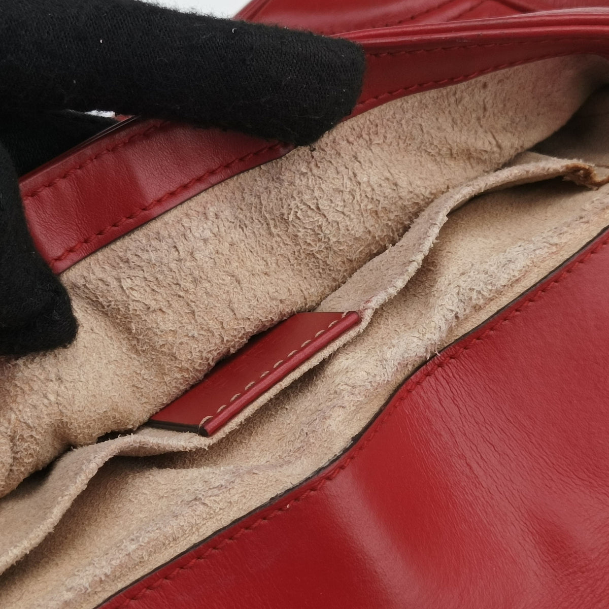 Pre-owned Gucci GG Marmont Red Leather 446744 shoulderbag | stylenewstar