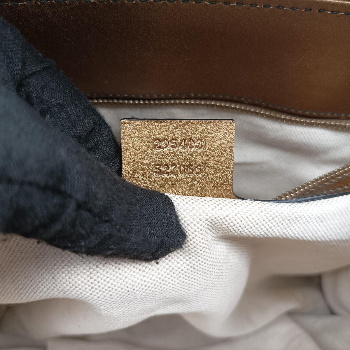 Secondhand Gucci Emily Golden Brown Patent Leather 295403 shoulderbag | stylenewstar