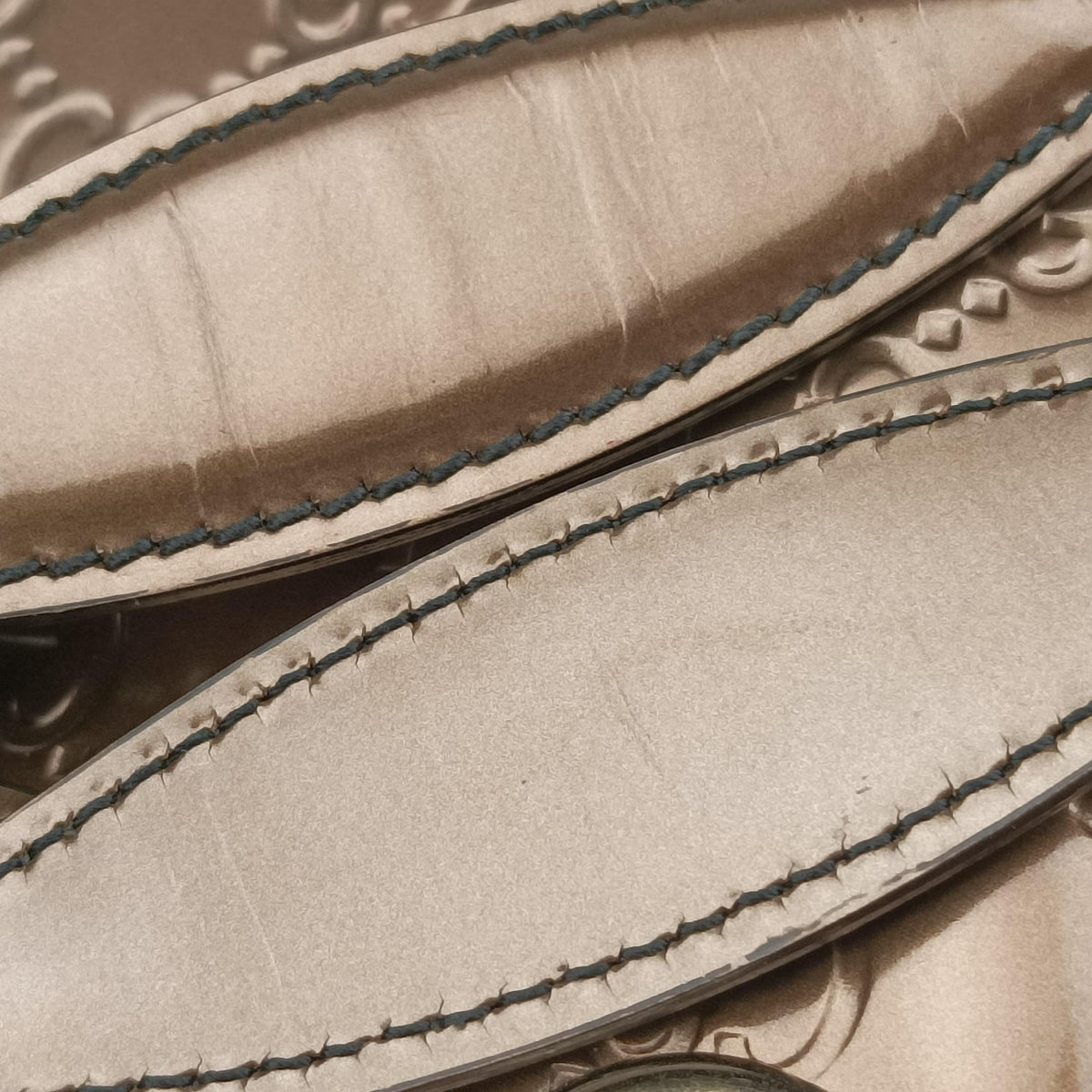 Secondhand Gucci Emily Golden Brown Patent Leather 295403 shoulderbag | stylenewstar