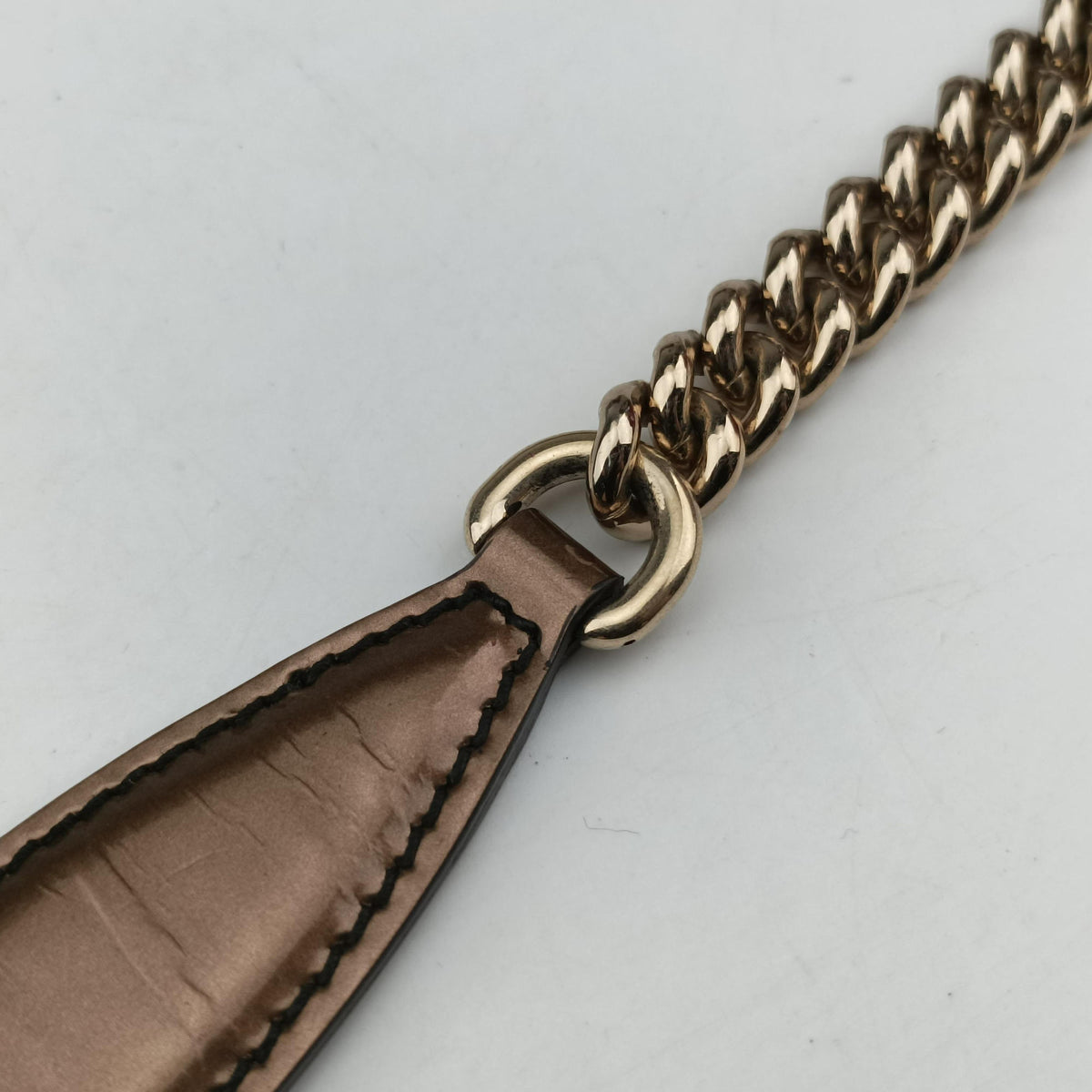 Secondhand Gucci Emily Golden Brown Patent Leather 295403 shoulderbag | stylenewstar