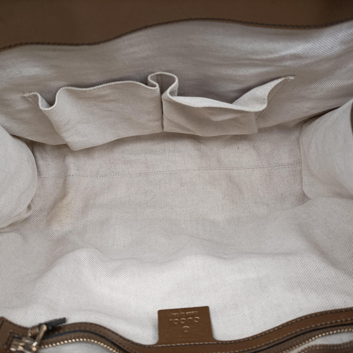 Secondhand Gucci Emily Golden Brown Patent Leather 295403 shoulderbag | stylenewstar