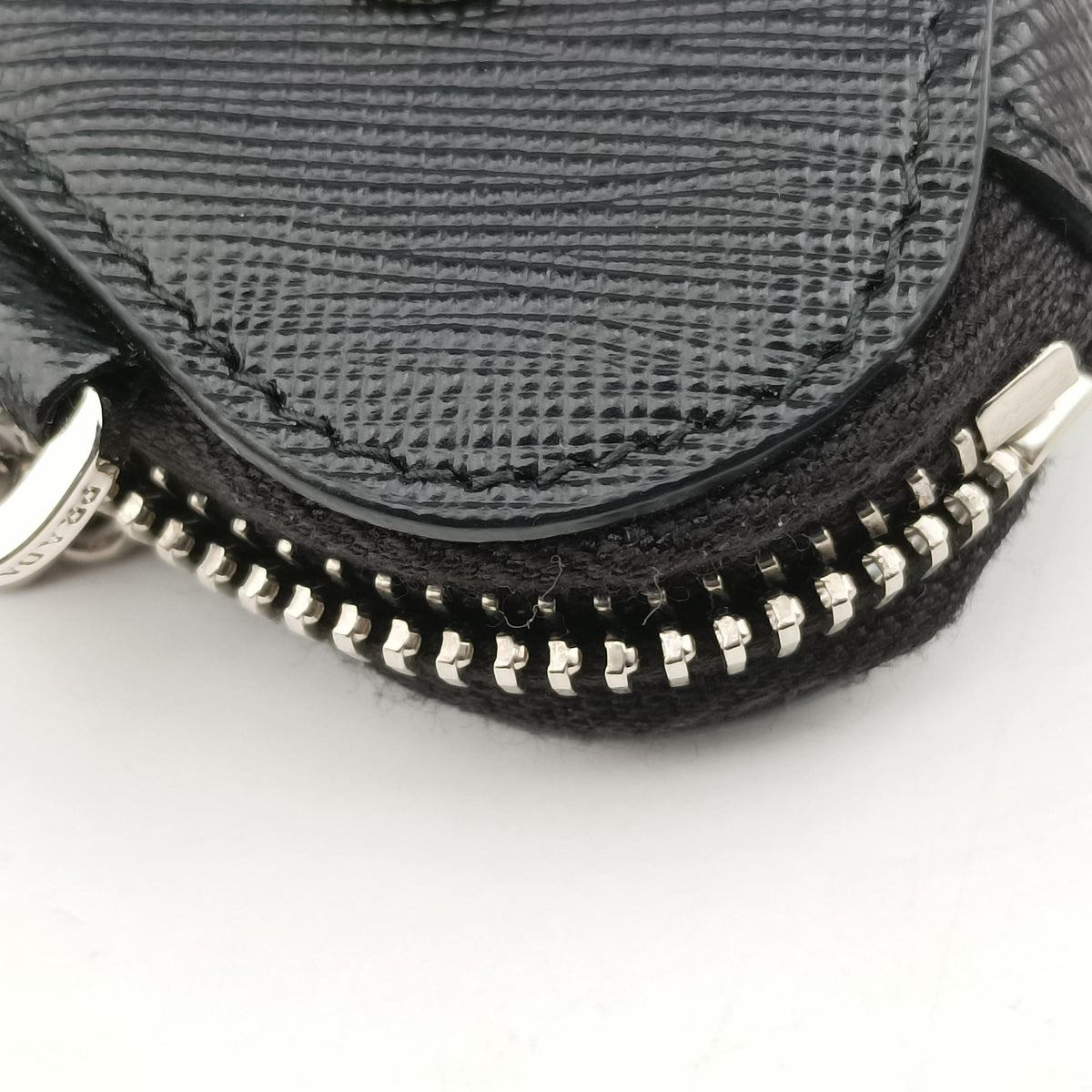 Vintage Prada Triangle Logo Mini Black SAFFIANO Leather 1NR015 shoulderbag | stylenewstar