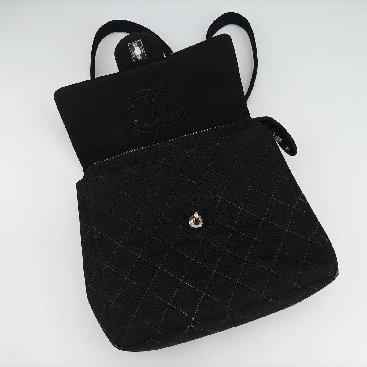 Pre-owned Chanel Matelasse Black Cotton  backpack/rucksack | stylenewstar