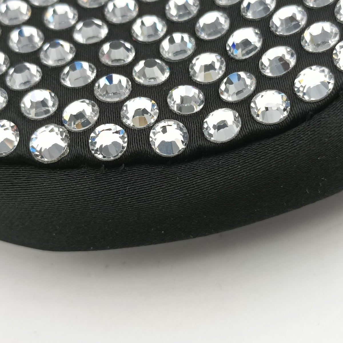 Pre-owned Prada crystal-embellished round Black Rhinestone 1NR003 shoulderbag | stylenewstar