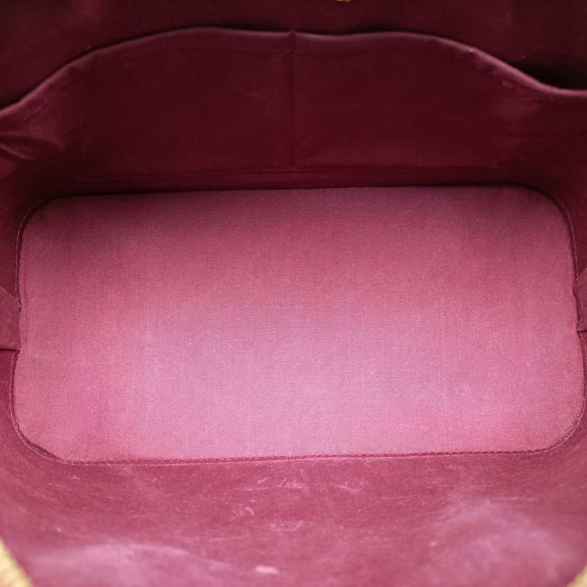 Vintage Louis Vuitton Alma PM Amarante Vernis M91691 handbag | stylenewstar