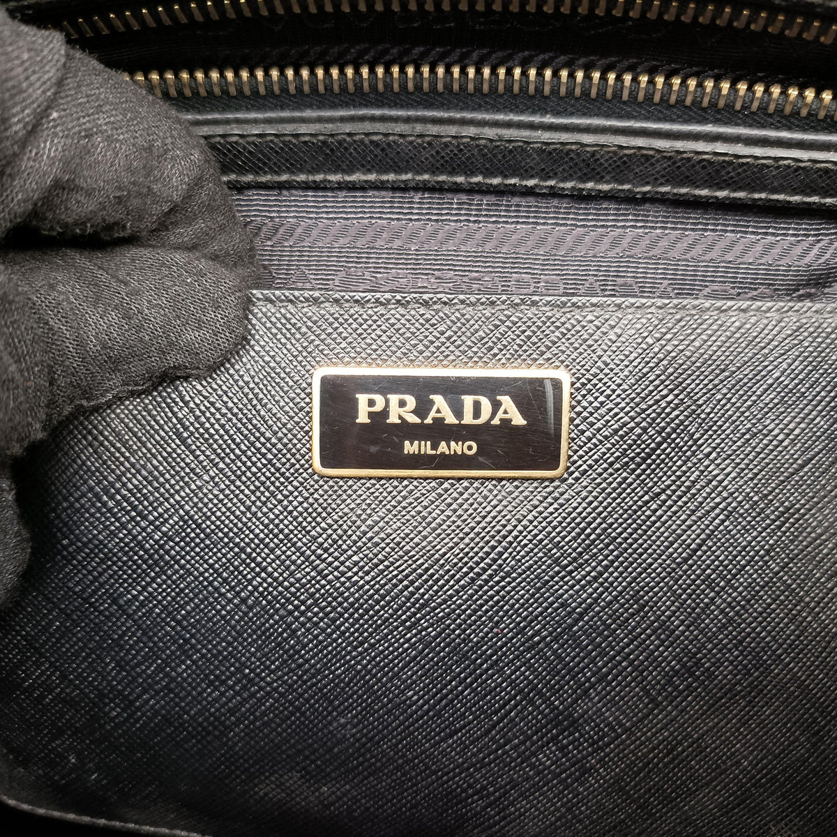 Pre-owned Prada Galleria Black SAFFIANO Leather BN2274 handbag | stylenewstar