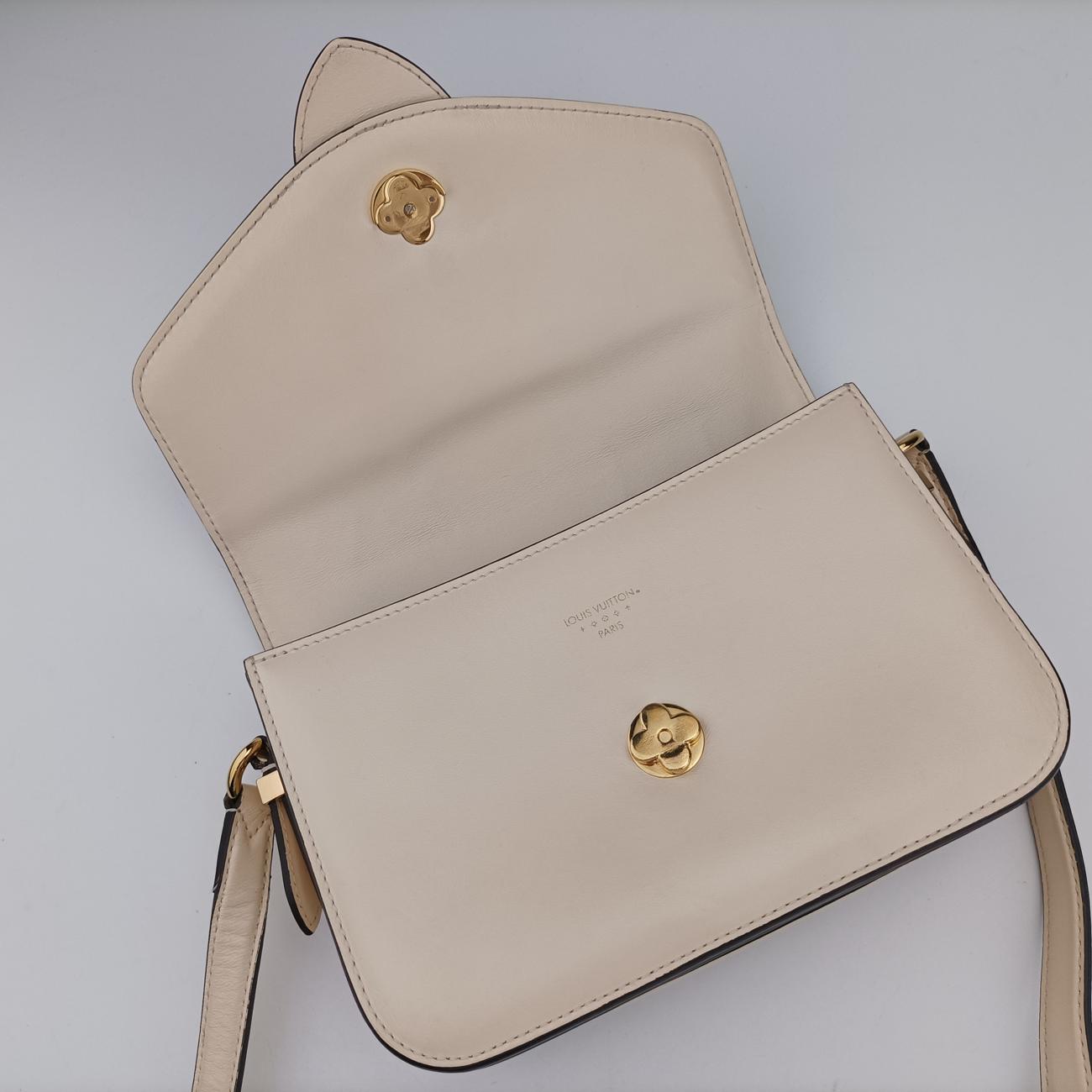 LVPONT9 CREME Leather FZ3270