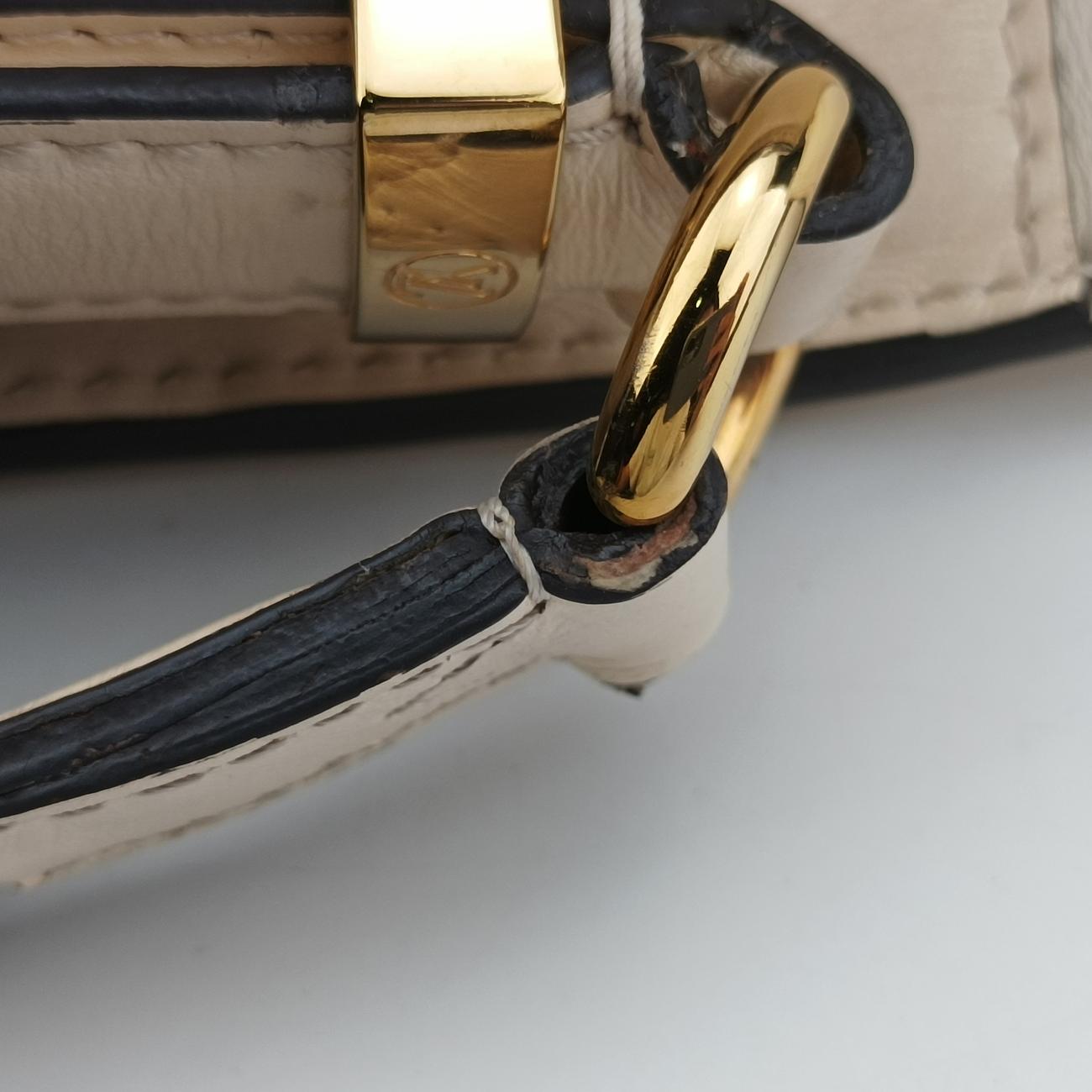 LVPONT9 CREME Leather FZ3270