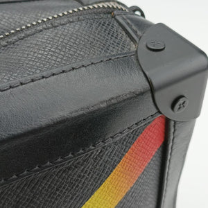 Soft Trunk Black x Rainbow Taiga DU3109