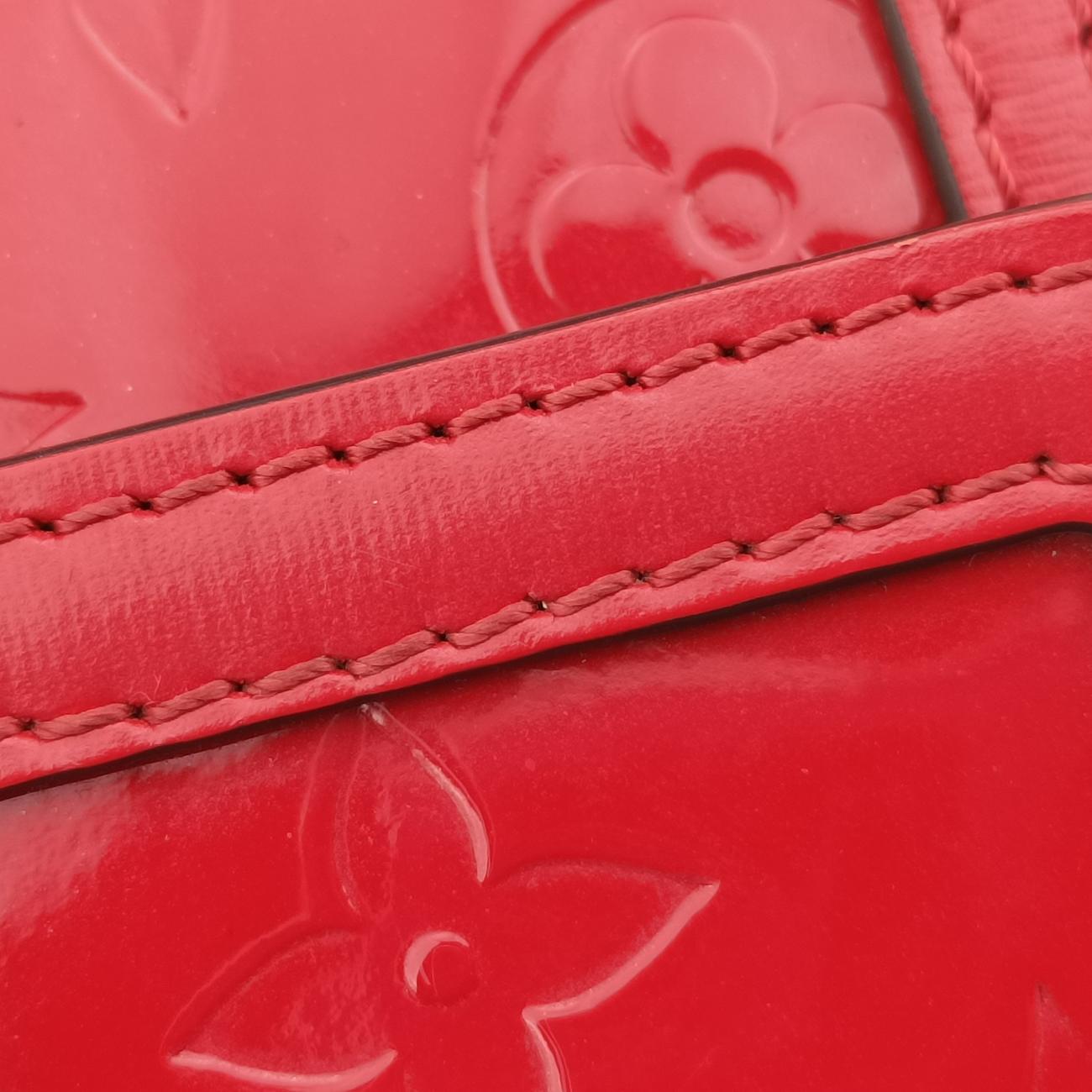 DAUPHINE　mini Red Vernis FO 2129