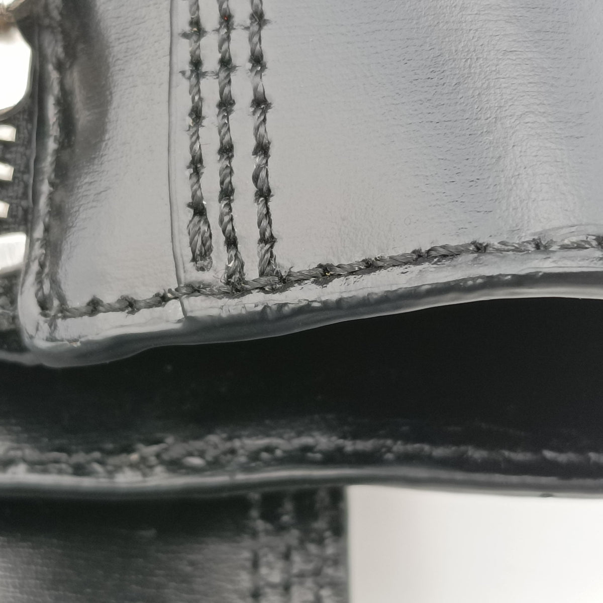 Vintage Philipp Plein Top Handle Black×white Leather  shoulderbag | stylenewstar