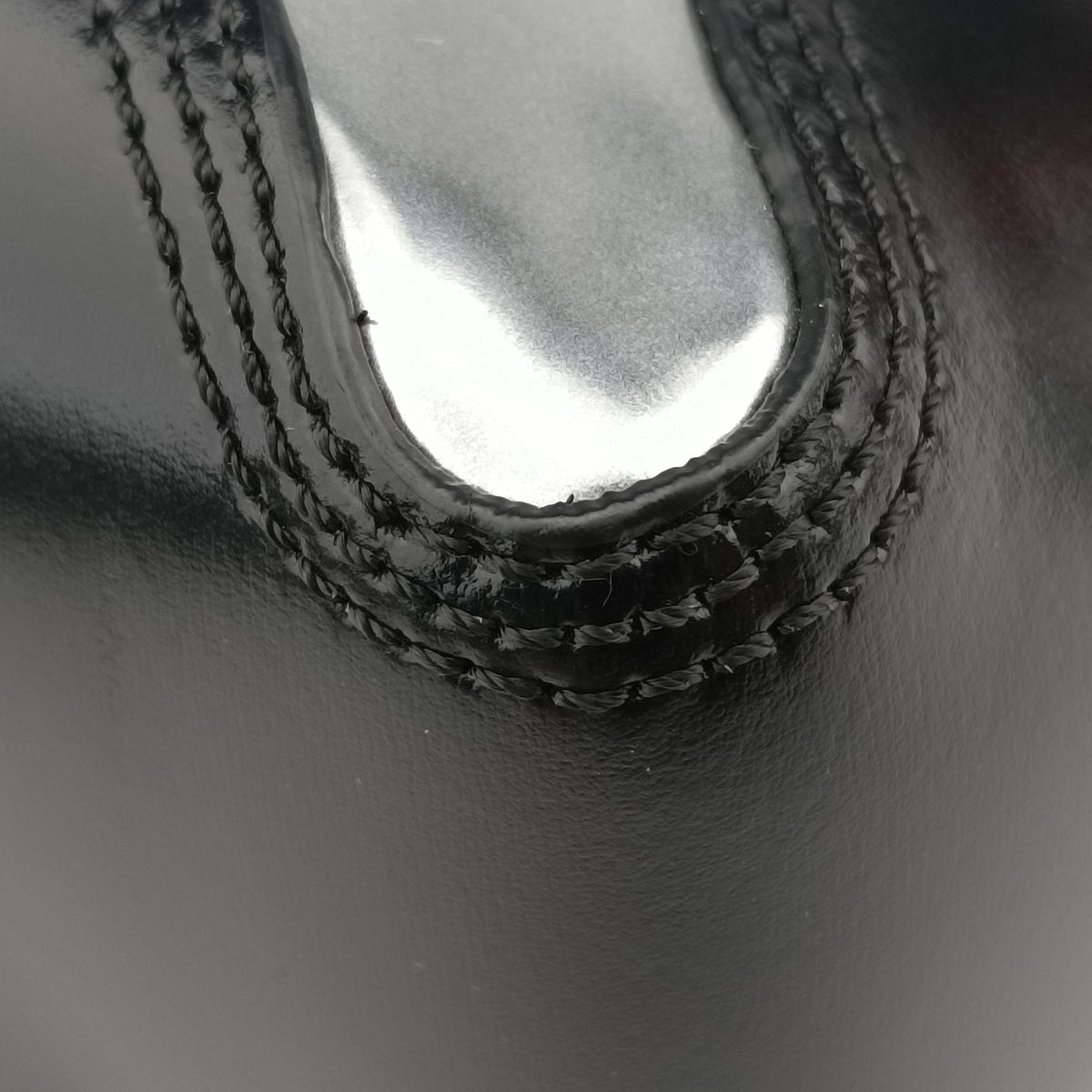 Vintage Philipp Plein Top Handle Black×white Leather  shoulderbag | stylenewstar