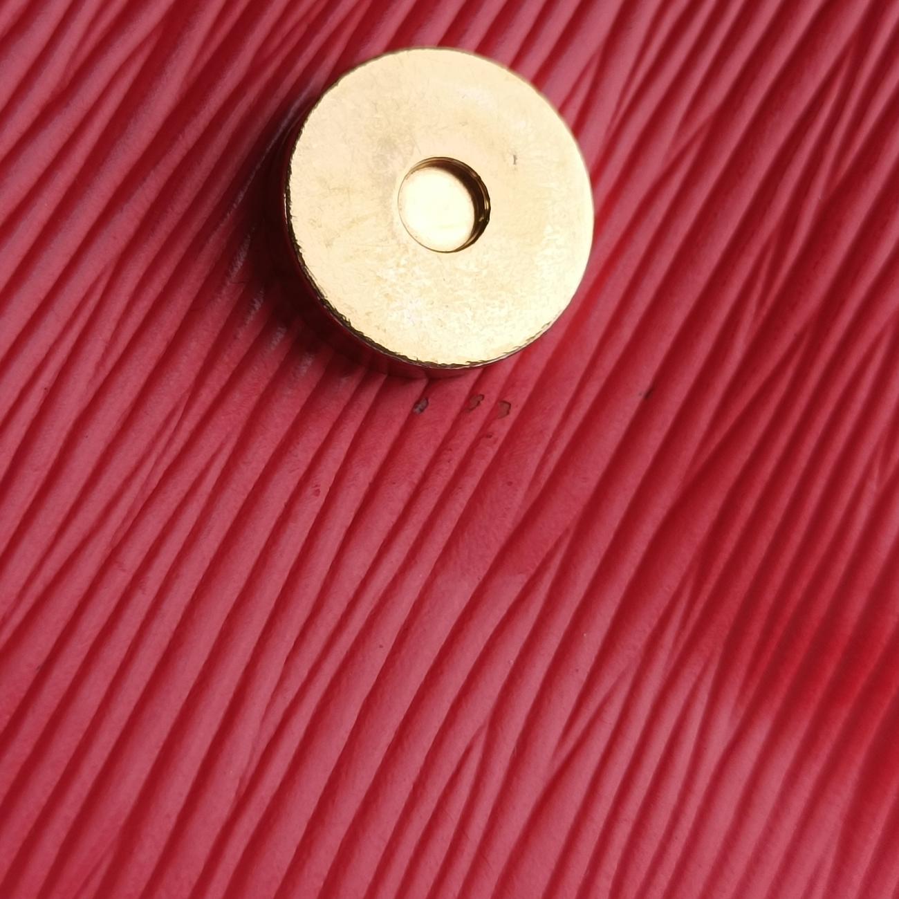 Vintage Louis Vuitton Bolsa Boccador Red Leather M53337 shoulderbag | stylenewstar