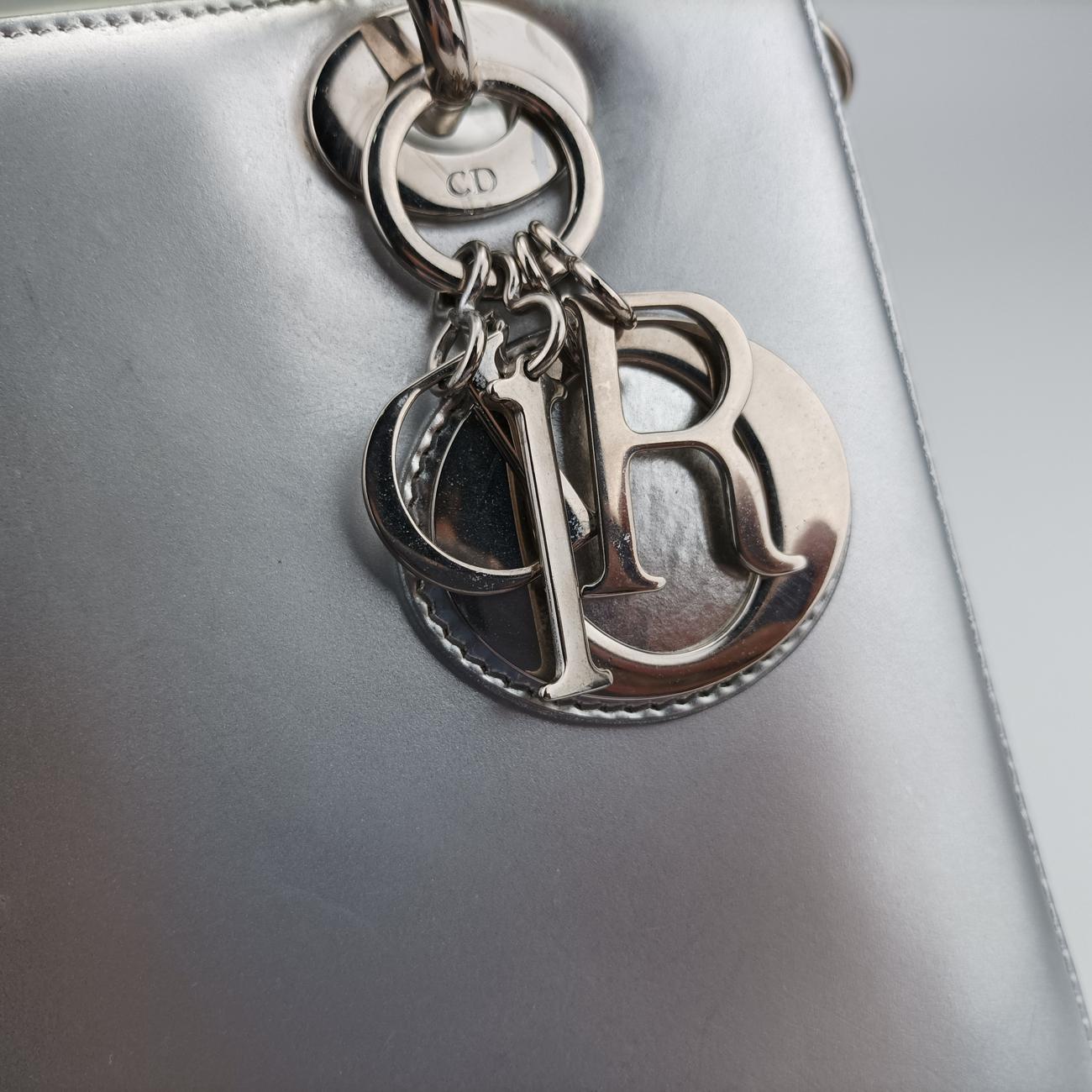 Pre-owned Christian Dior Lady Dior Silver Leather  shoulderbag | stylenewstar