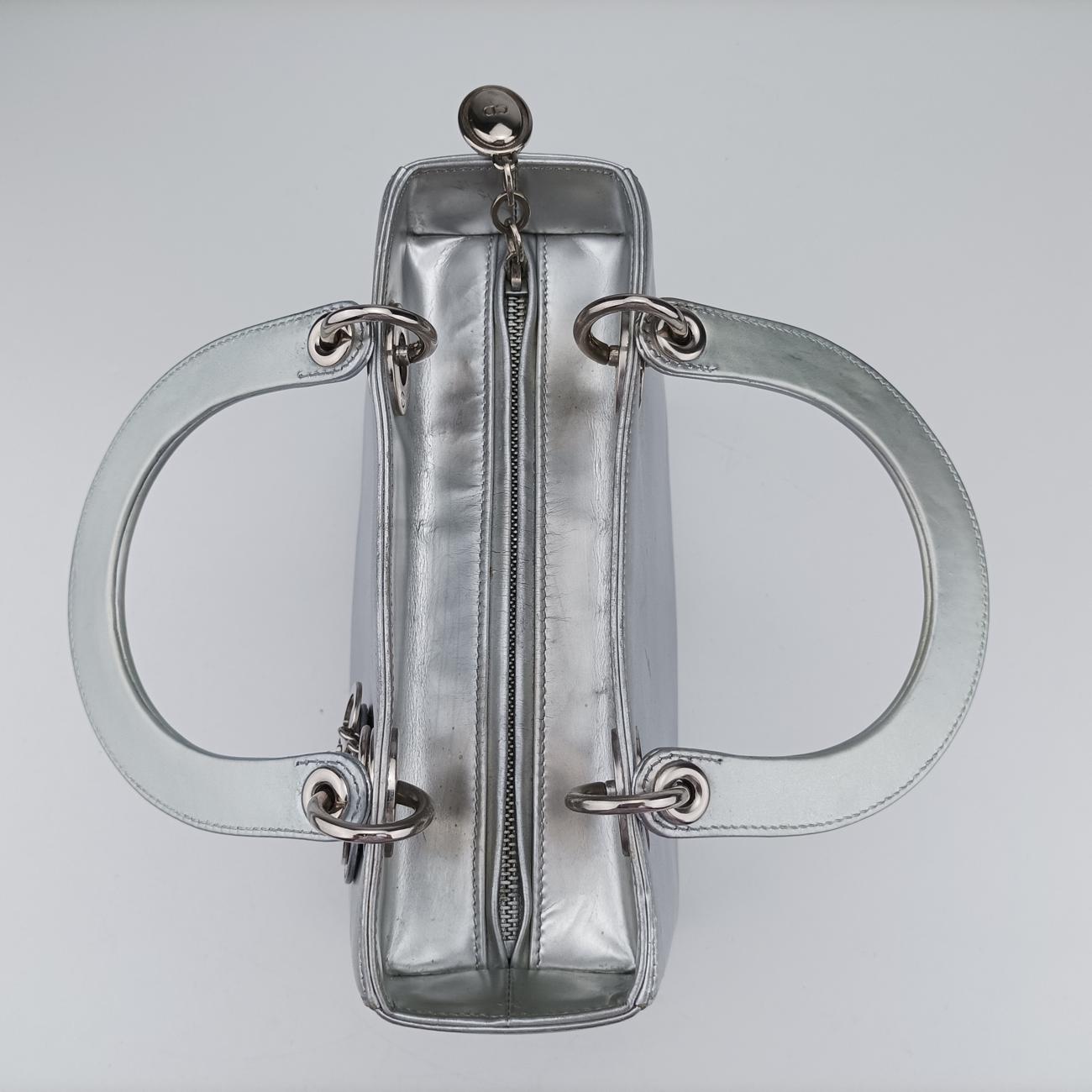 Pre-owned Christian Dior Lady Dior Silver Leather  shoulderbag | stylenewstar