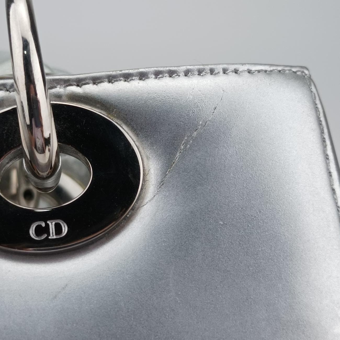 Pre-owned Christian Dior Lady Dior Silver Leather  shoulderbag | stylenewstar