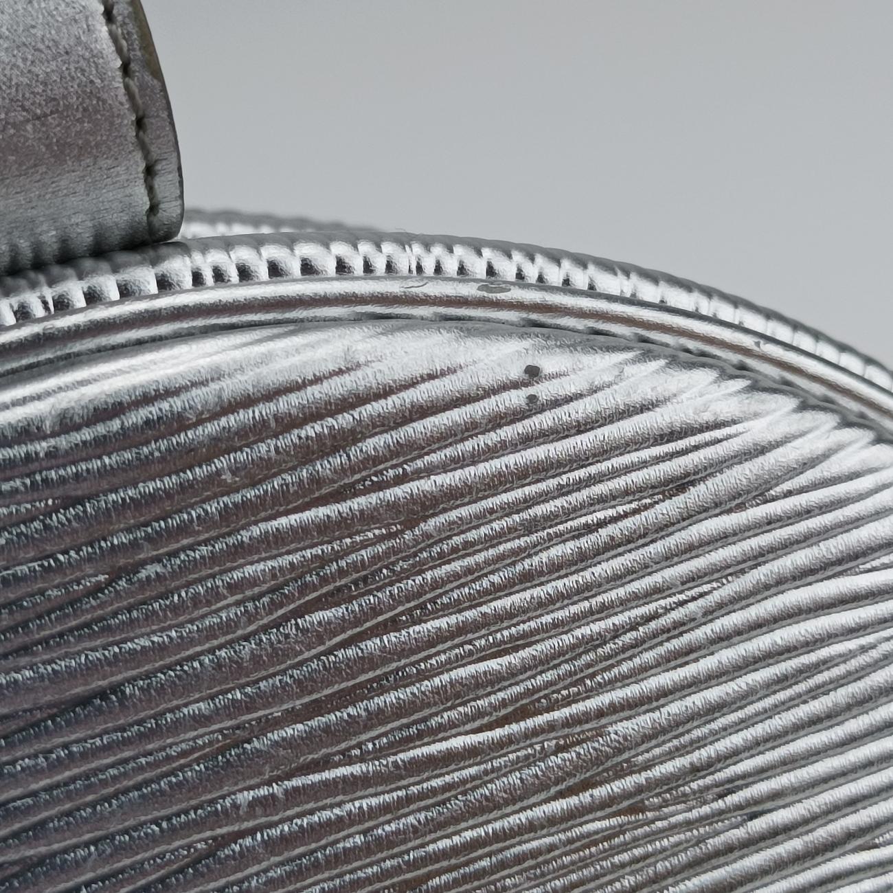 Petite Boite Chapeau Silver Epi PL0178