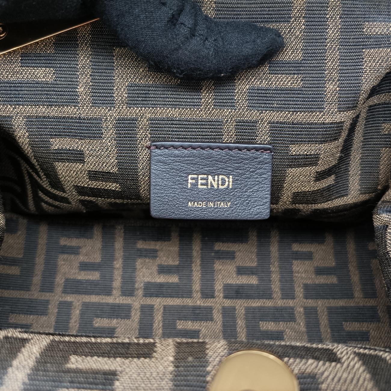 Pre-owned Fendi First Pink fur 8BP129 shoulderbag | stylenewstar