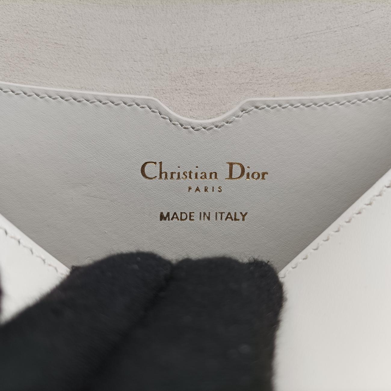 Vintage Christian Dior Bobby White leather  shoulderbag | stylenewstar