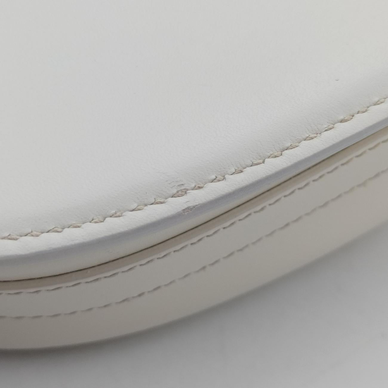 Vintage Christian Dior Bobby White leather  shoulderbag | stylenewstar