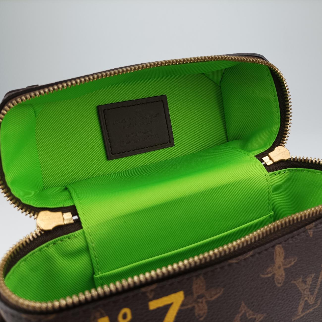 Pre-owned Louis Vuitton VERTICAL BOX TRUNK brown×green Monogram Canvas×calf leather M59664 shoulderbag | stylenewstar