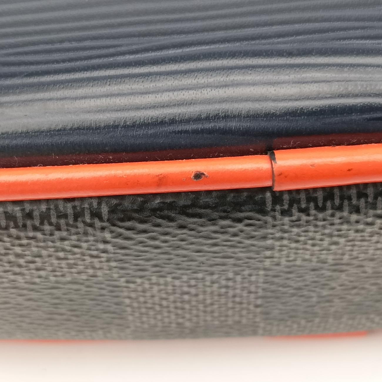 DANUBE SLIM PM NM Navy x Blue x Noir Epi×DAMIER GRAPHITE FO2168