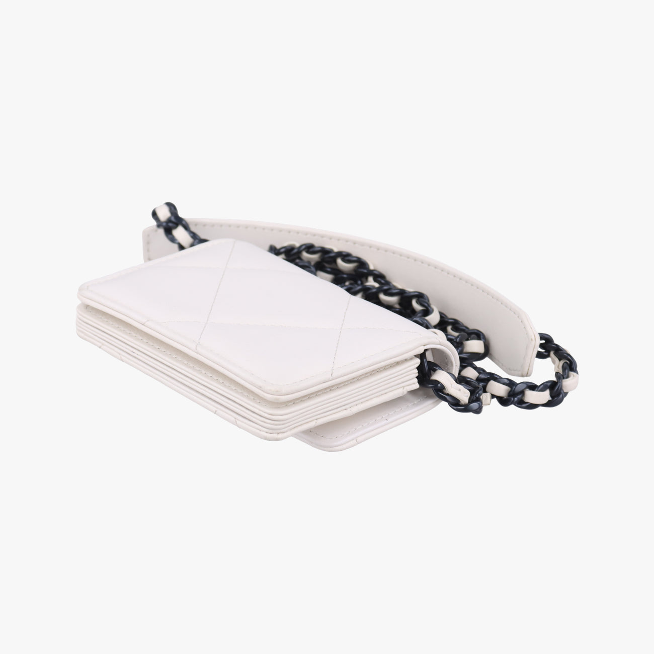 Pre-owned Chanel CHANEL 19 Flap Coin Purse White lambskin AP2409 shoulderbag | stylenewstar