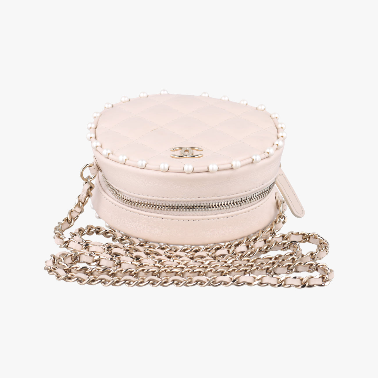 Pre-owned Chanel Matelasse Round Beige caviar skin AP1050 shoulderbag | stylenewstar