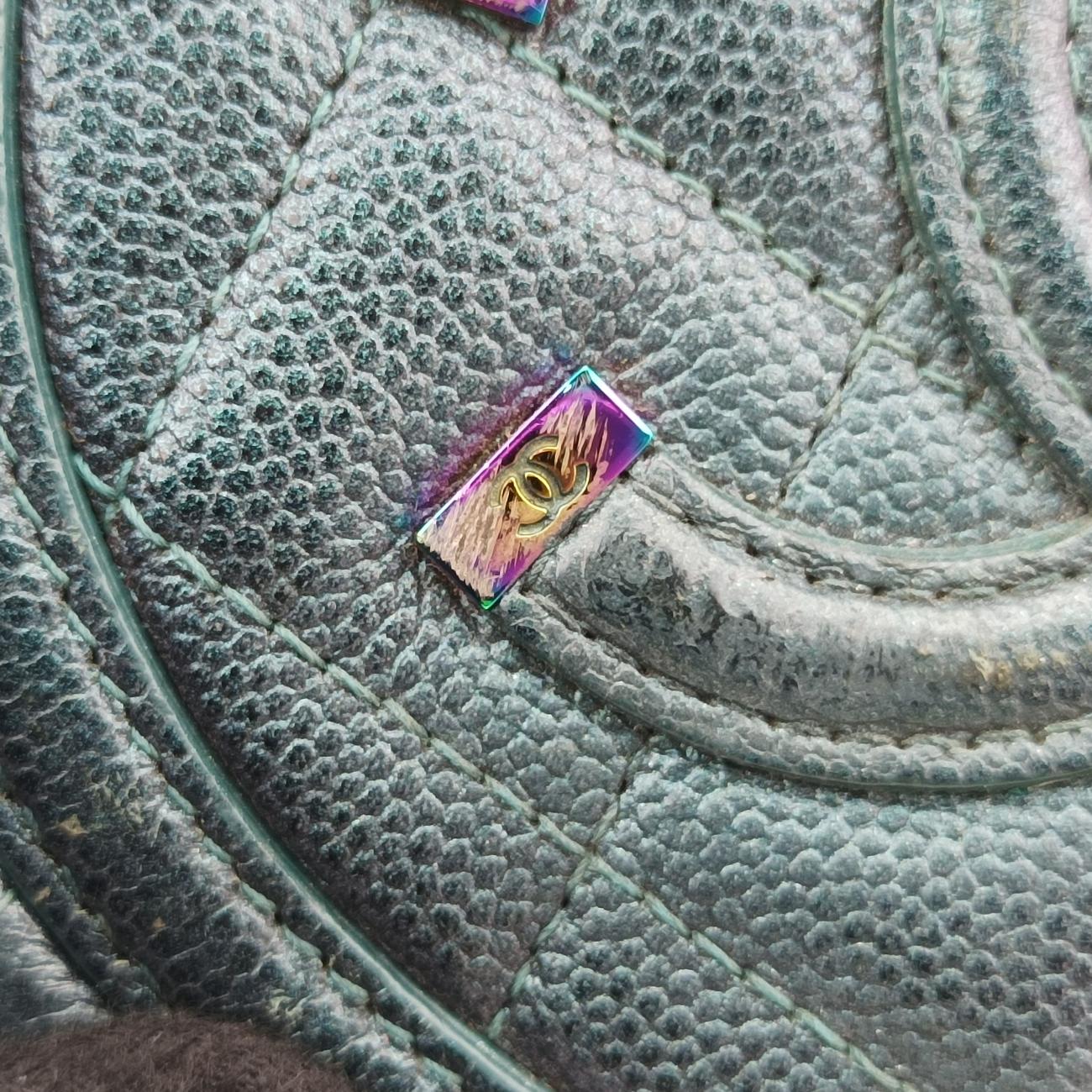 Pre-owned Chanel CC Filigree round green Caviar Skin A81599 shoulderbag | stylenewstar