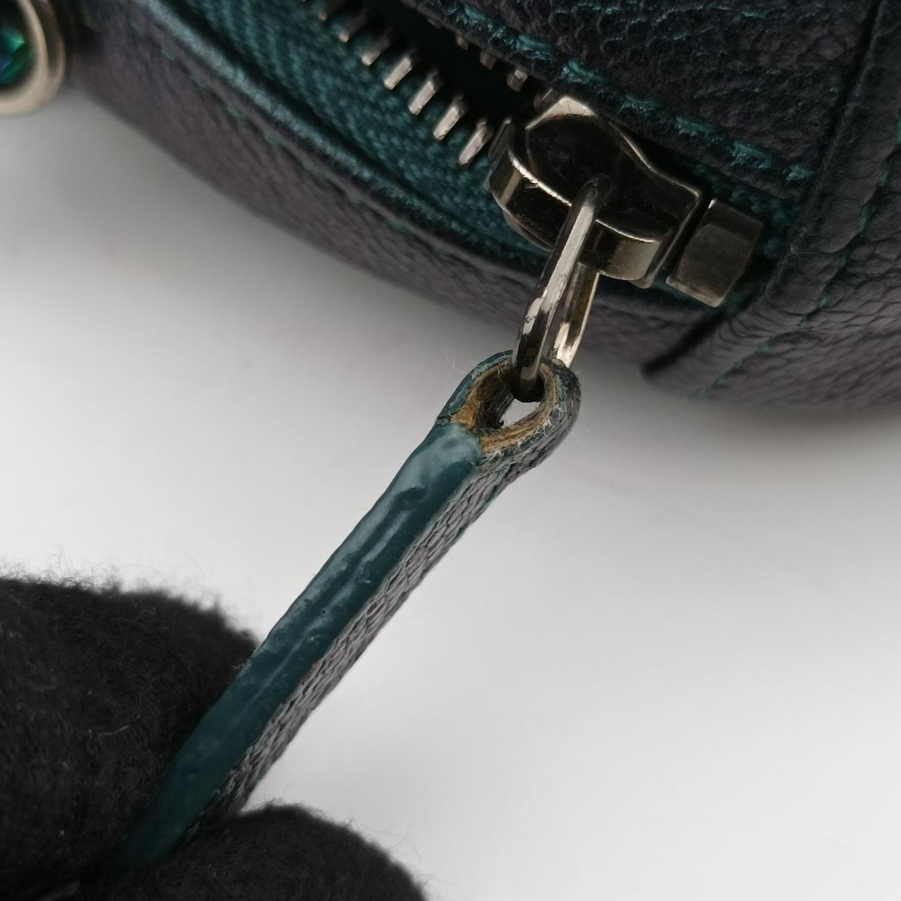 Pre-owned Chanel CC Filigree round green Caviar Skin A81599 shoulderbag | stylenewstar