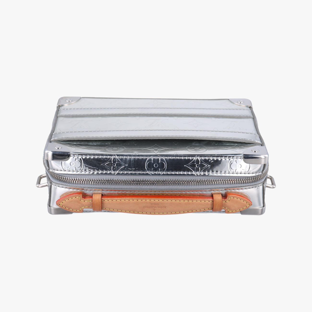 Pre-owned Louis Vuitton Monogram Mirror Handle Soft Trunk Silver Vernis M45885 shoulderbag | stylenewstar