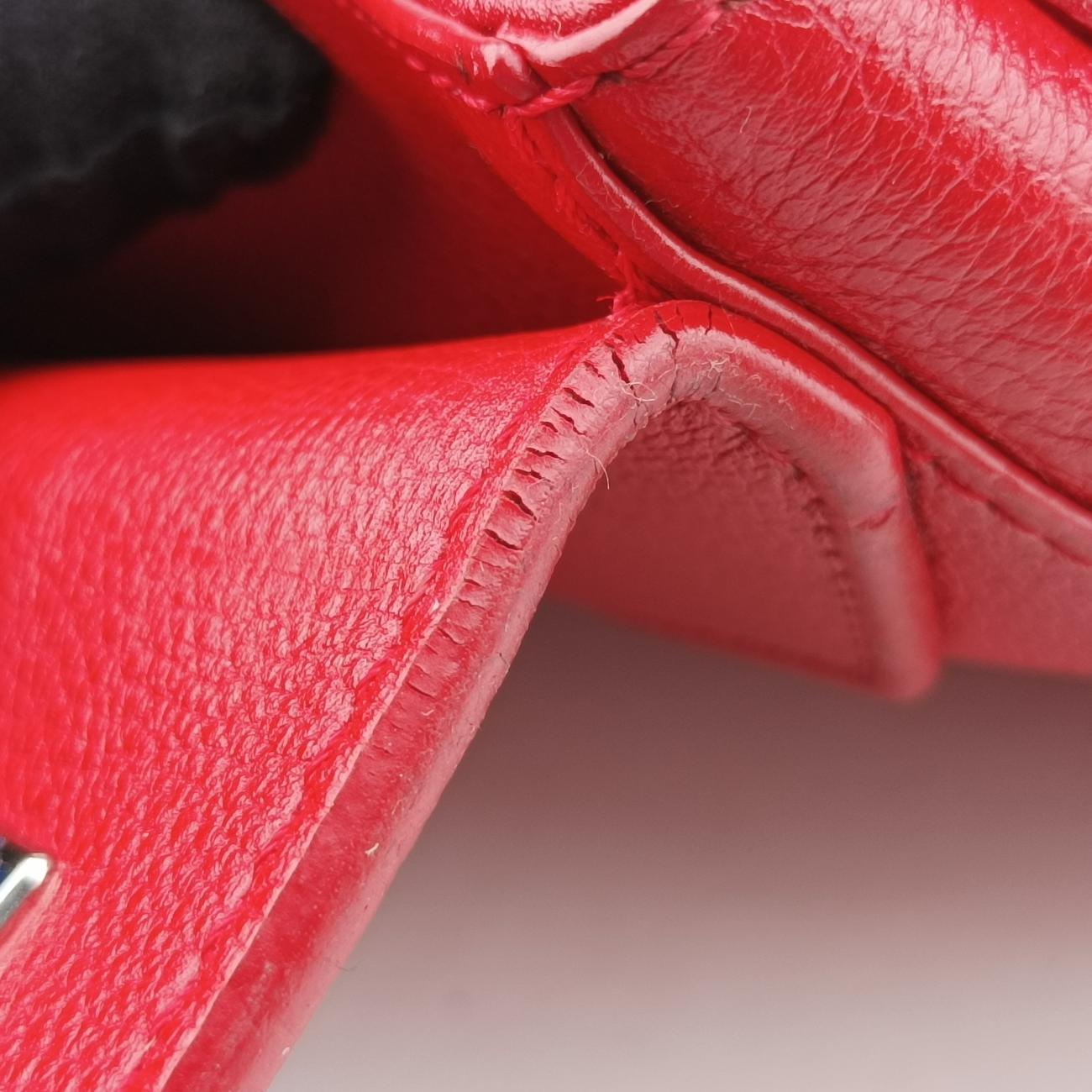 Pre-owned Louis Vuitton Lock Me II BB Ruby Leather M51202 shoulderbag | stylenewstar