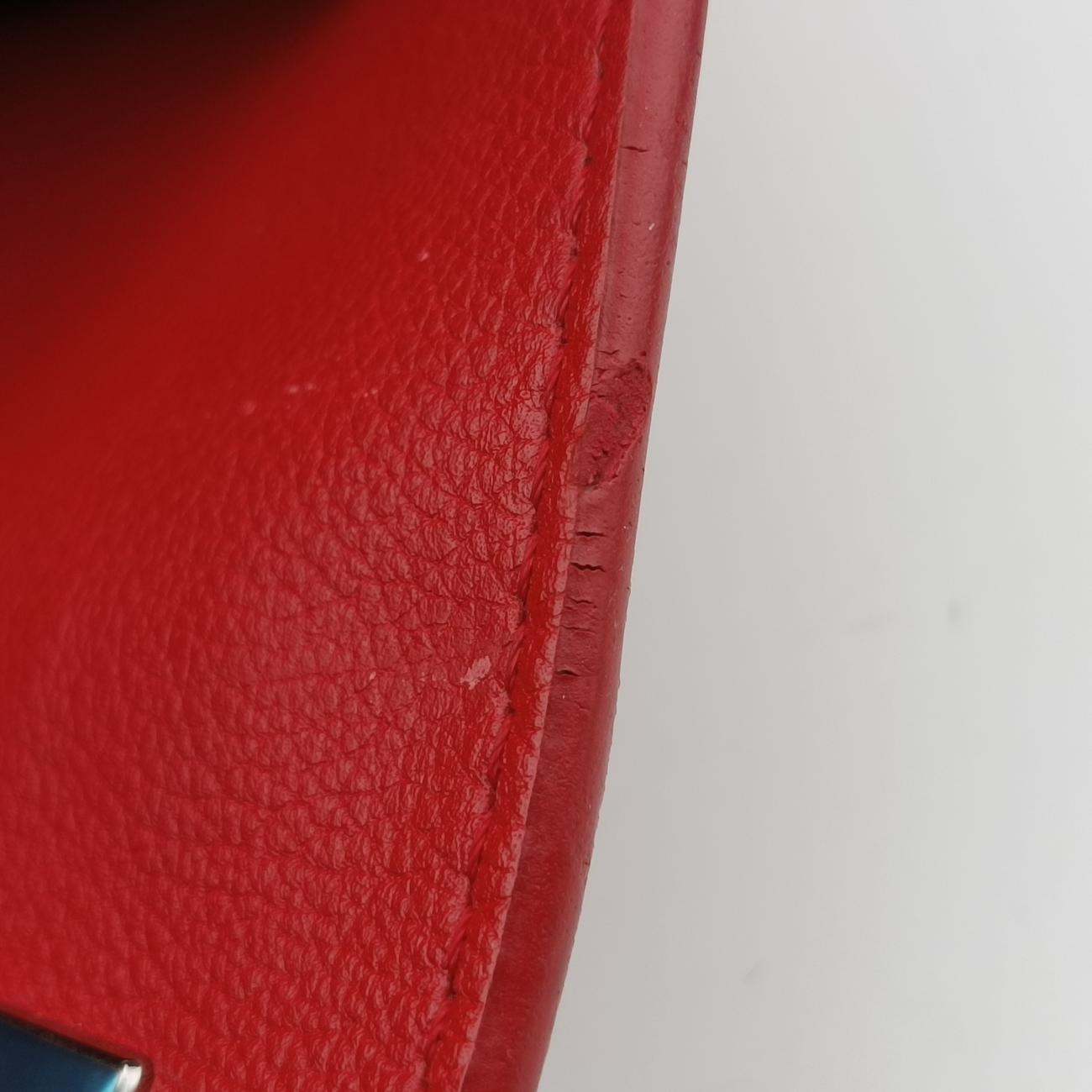 Pre-owned Louis Vuitton Lock Me II BB Ruby Leather M51202 shoulderbag | stylenewstar