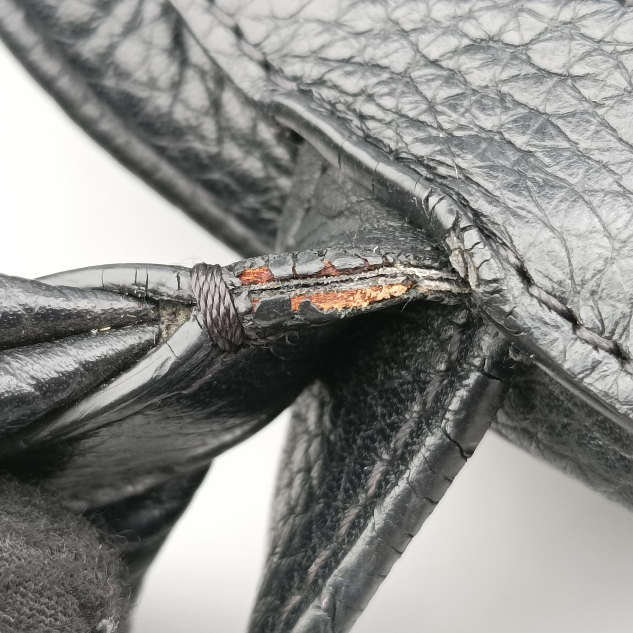 Pre-owned Louis Vuitton ARMAND Noir Taurillon Leather M42687 backpack/rucksack | stylenewstar