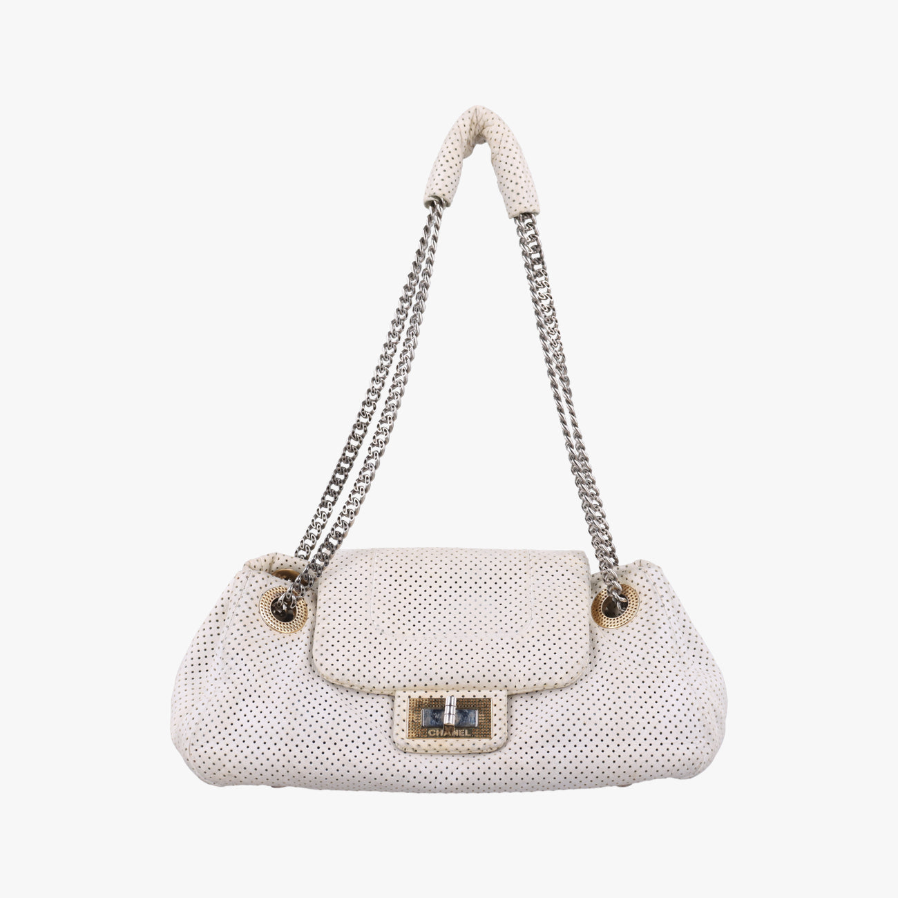 Pre-owned Chanel 2.55 Punching White lambskin A37561 shoulderbag | stylenewstar