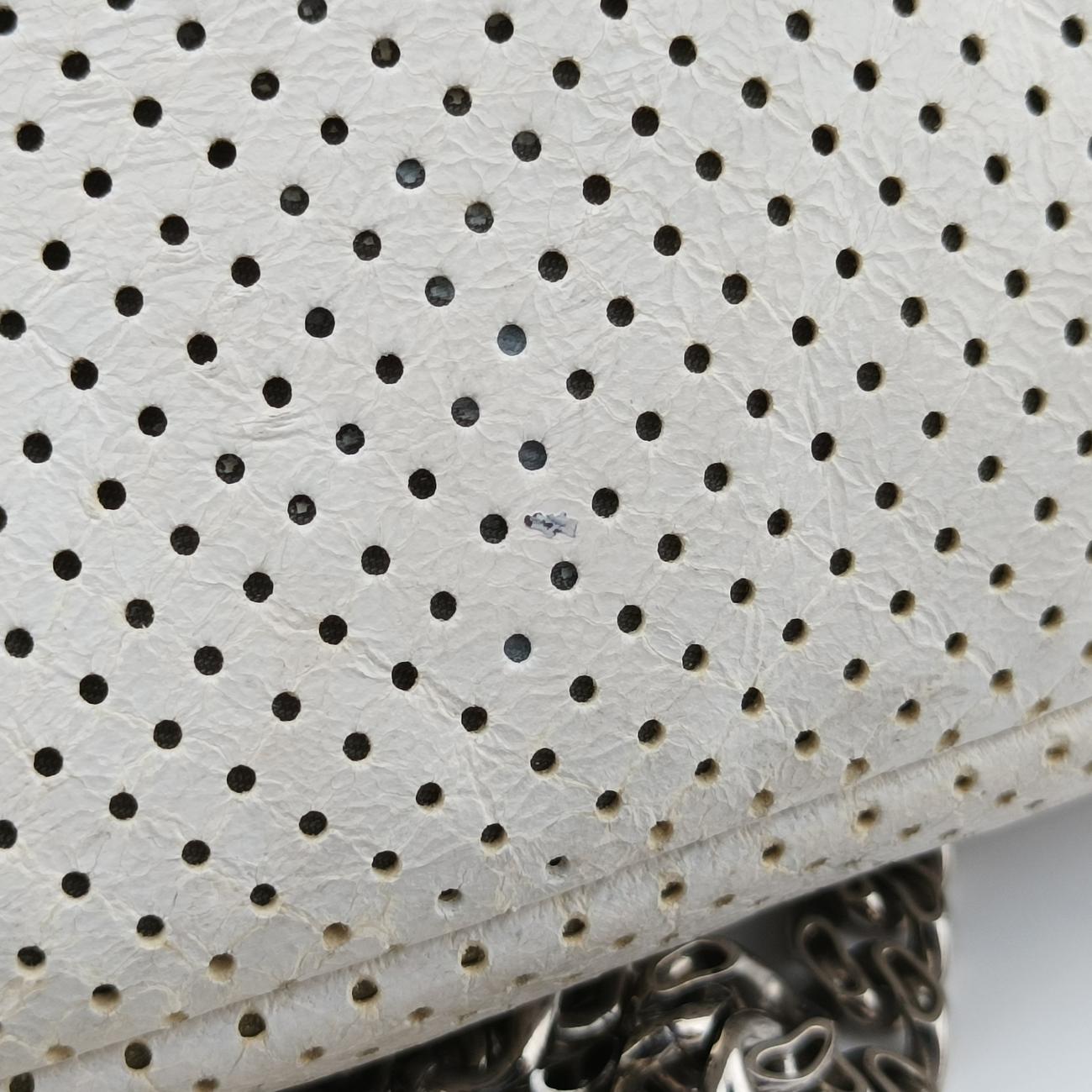 Pre-owned Chanel 2.55 Punching White lambskin A37561 shoulderbag | stylenewstar