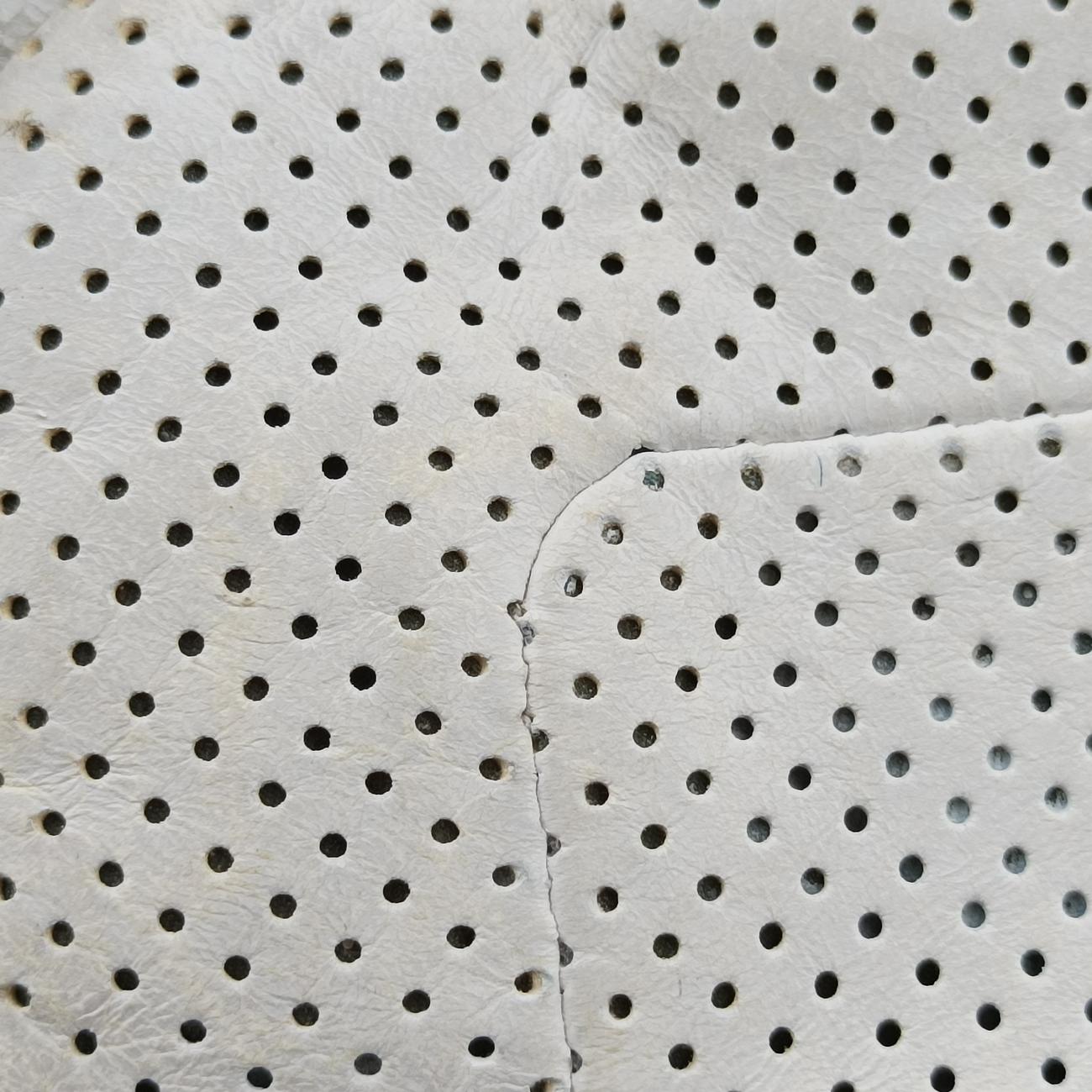 Pre-owned Chanel 2.55 Punching White lambskin A37561 shoulderbag | stylenewstar